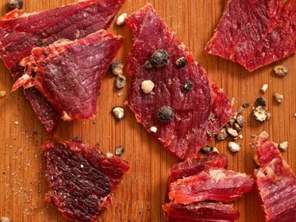 Keto-Friendly Snacks That Will Actually Keep You&nbsp;Full